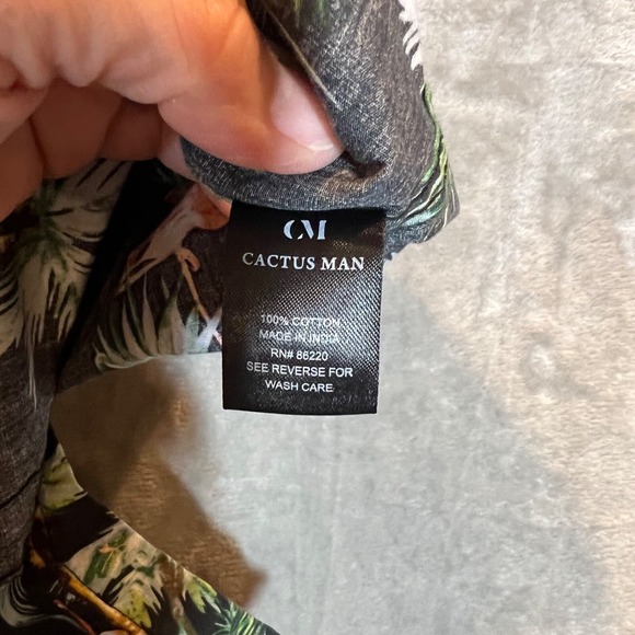 Cactus Man Ricky Singh Cotton Shirt Men's Large Black Floral Palm Flamingo Aloha - Picture 9 of 10